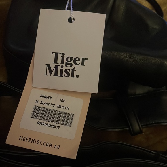 Tiger mist wrap around top - Picture 4 of 4